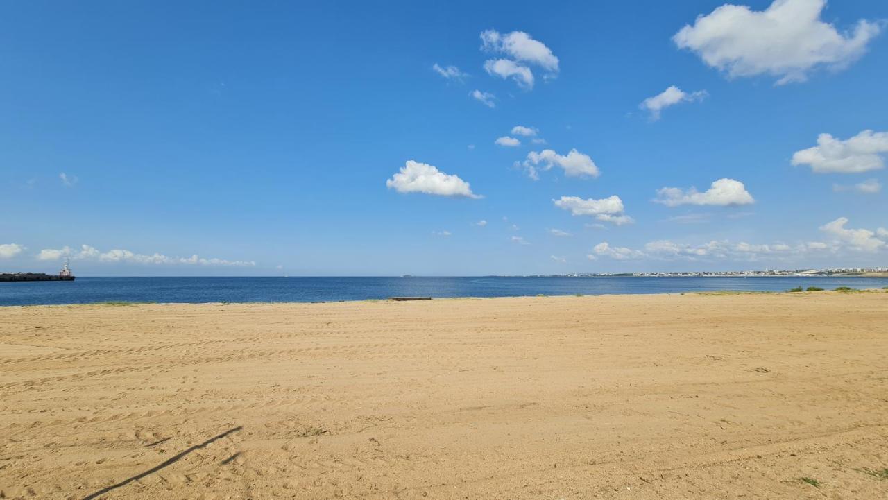 Sporkoey Hotel & Beach Club Darica  Exterior photo